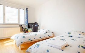 Beautiful Room With Balcony Direction To Messe